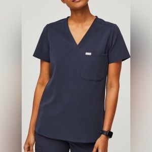 FIGS Catarina One Pocket Scrub Top in Quiet Navy